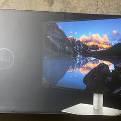 27 Inch Dell monitor Ultra sharp