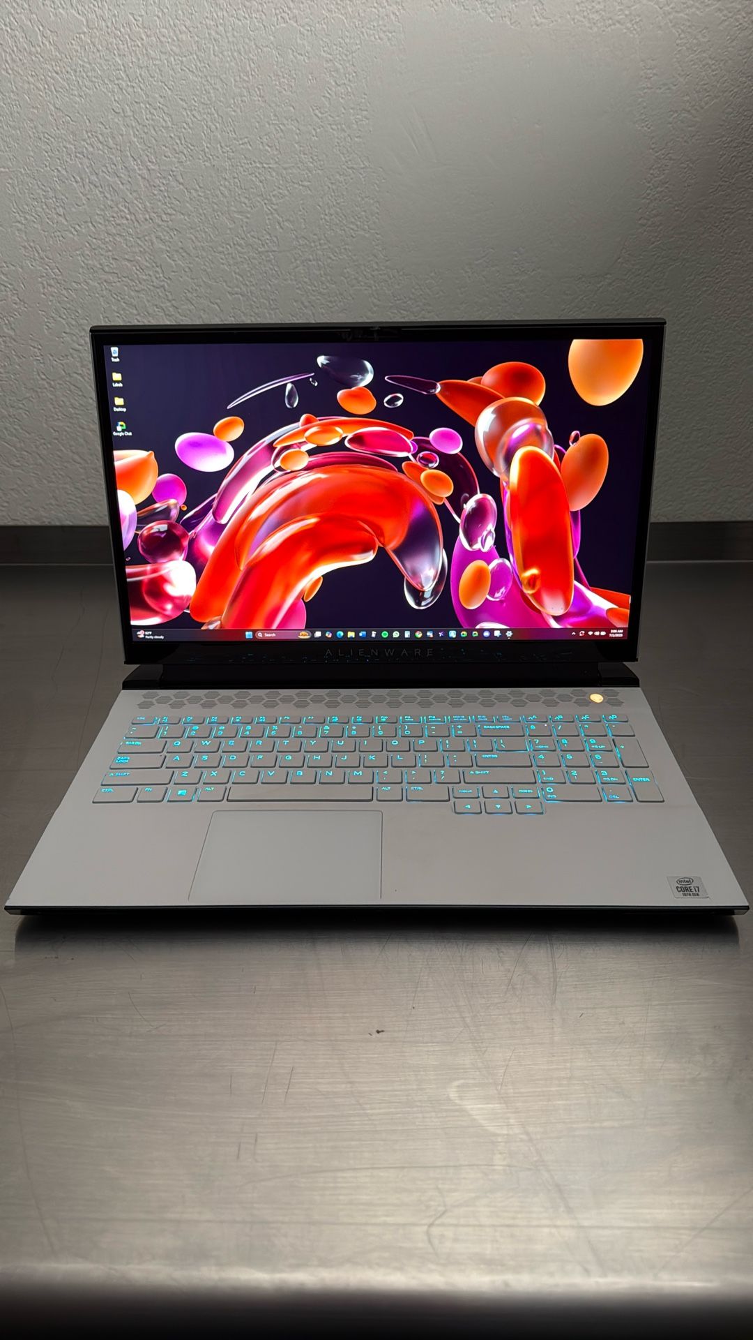 🚨 Alienware m17 R3 – 17” Gaming & Power Laptop 💻⚡