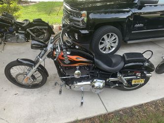 2012 Harley Davidson FXWG