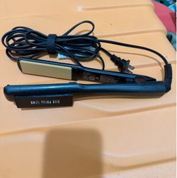 Chi straightener