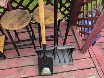 Shovels! Shovels!