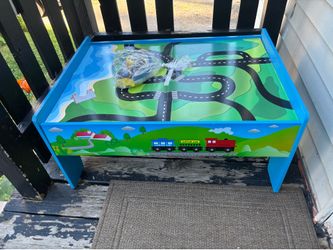 Kids table
