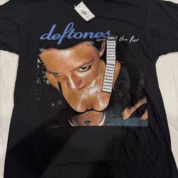 Deftones size Med
