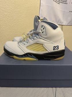 Air Jordan 5 Retro X A Ma Maniere Dawn Men Size 11