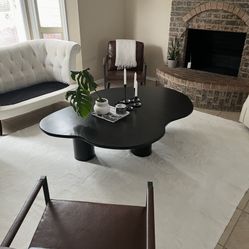 XL Cloud Coffee Table 3 Legged 