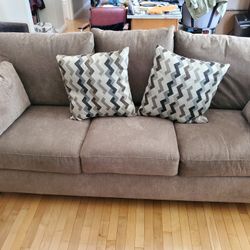 Virgo Sofa 