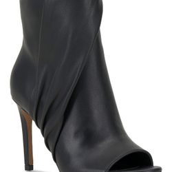 Vince Camuto women’s atonna ruched dress booties