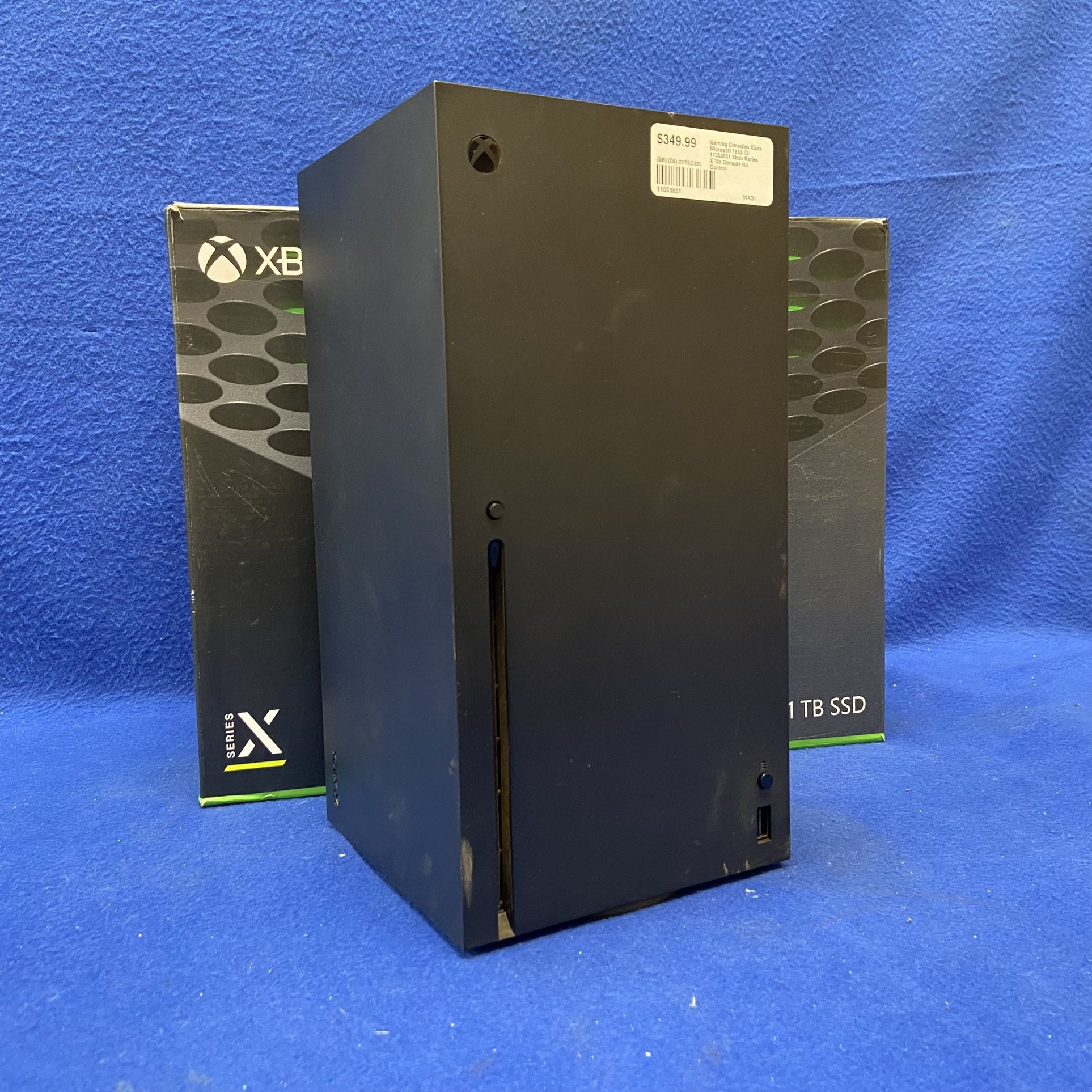 Microsoft 1883 Xbox Series X 1TB Gaming Console NO CONTROLLER 11053661