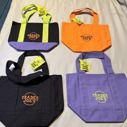 Trader Joe’s Sold Out In Stores - Halloween Tote Bags- Set Of 4