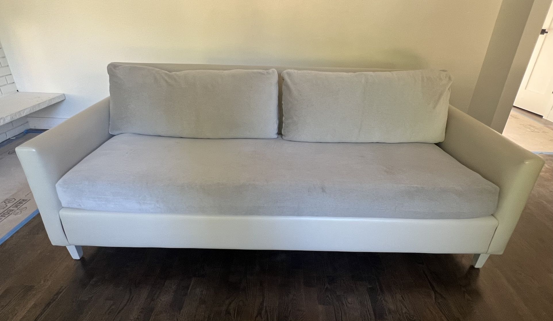 Sofa Custom 2 Tone