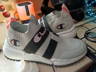 Champion  size 10