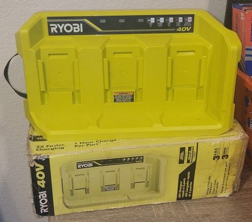 Ryobi 3 PortCharger