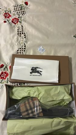 Brown Burberry slides