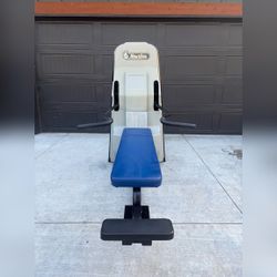 Nautilus Chain Driven Chest Press - Like New - Oklahoma City, OK