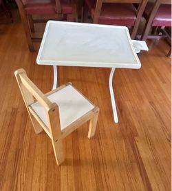 Kids table desk set