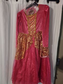 Girl costume