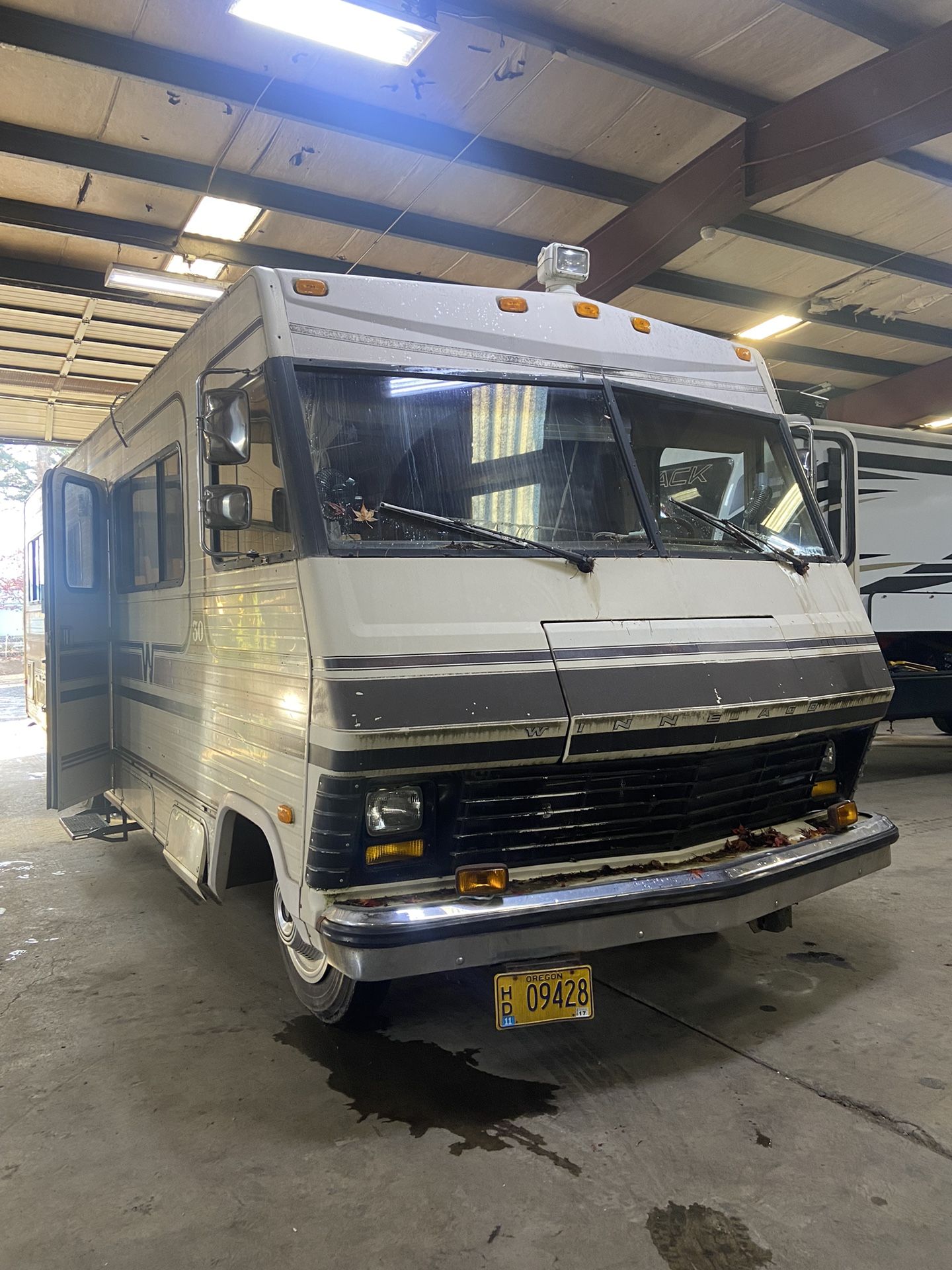 1984 Winnebago Chieftain