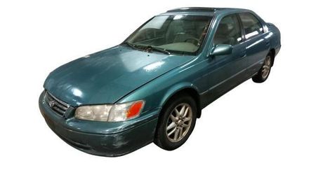 2000 Toyota Camry