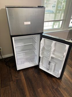 Insignia Refrigerator- $120-obo