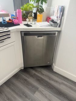 stainless steel whirlpool dishwasher