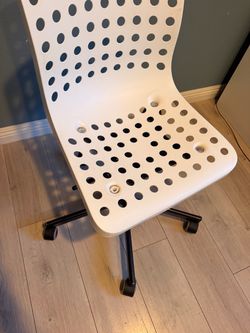 IKEA  chair