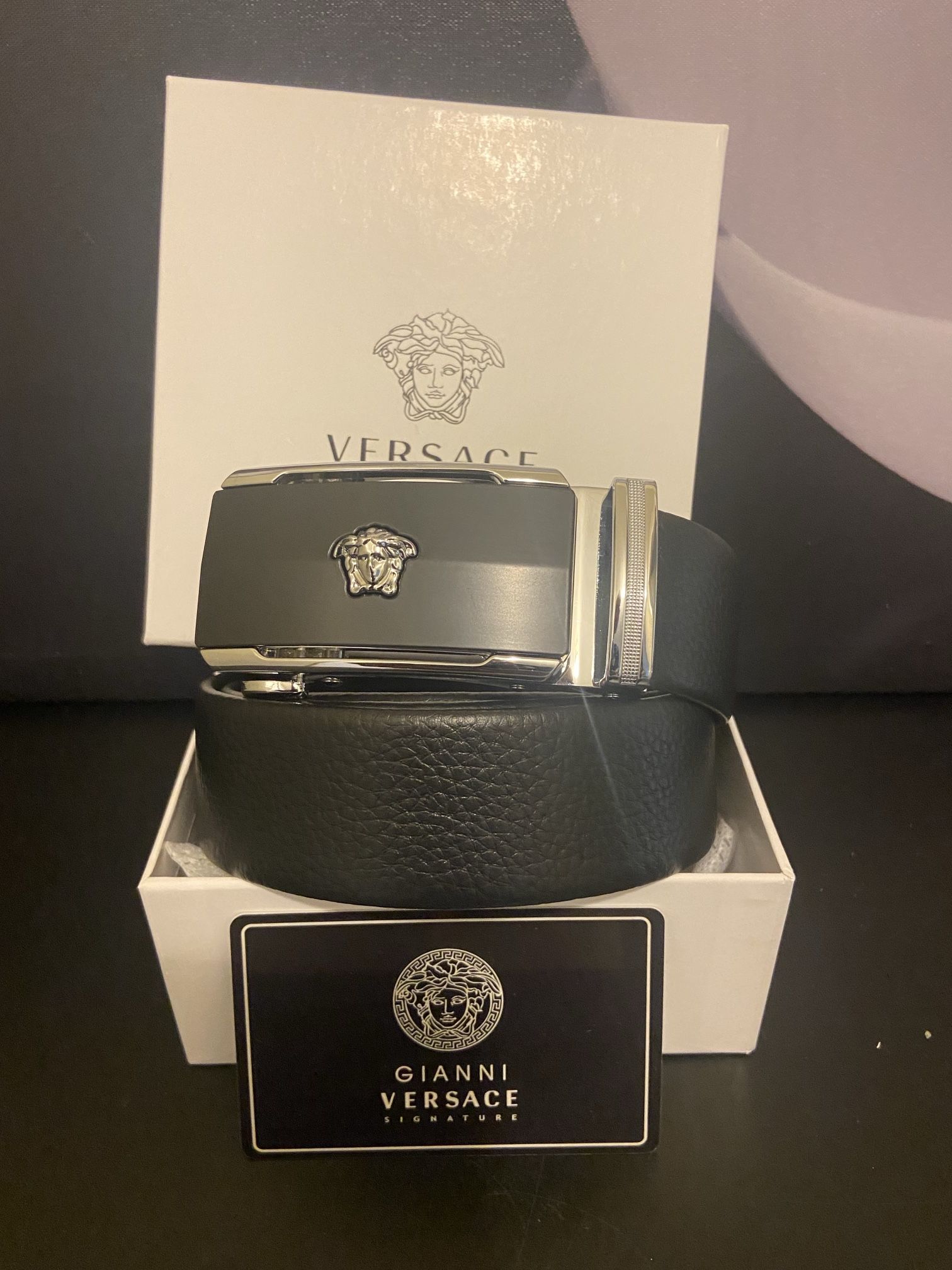 TOP QUALITY NAME BRAND BELTS CHRISTMAS IS HERE GET THAT *SALE