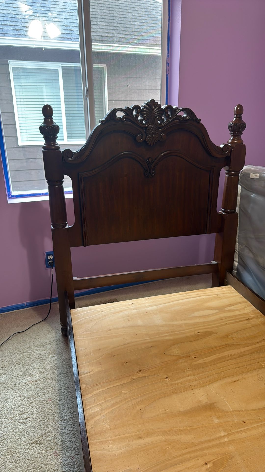 Solid Wood Bed Frame Twin Size-2
