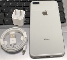 iPhone 8 Plus 64GB Factory Unlocked-Silver