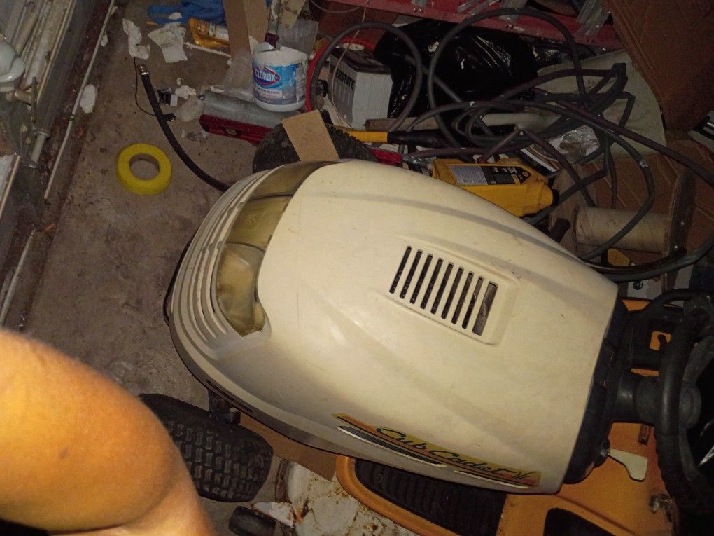 Kohler Courage 19 Riding Mower