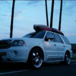 2004 Lincoln Navigator