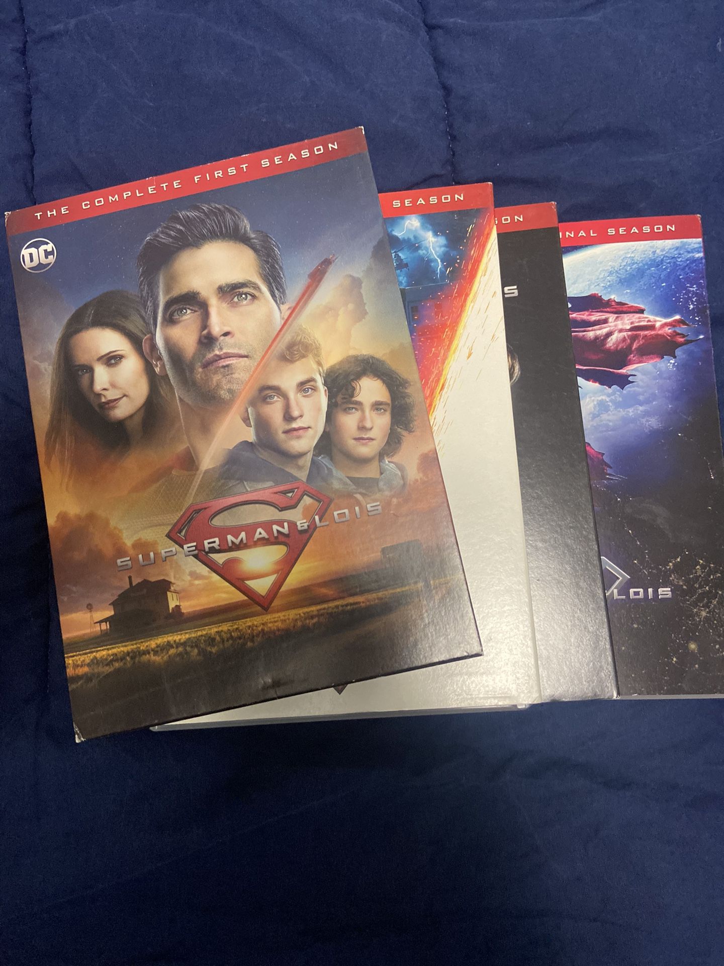 Superman & Lois Season 1-4 DVD