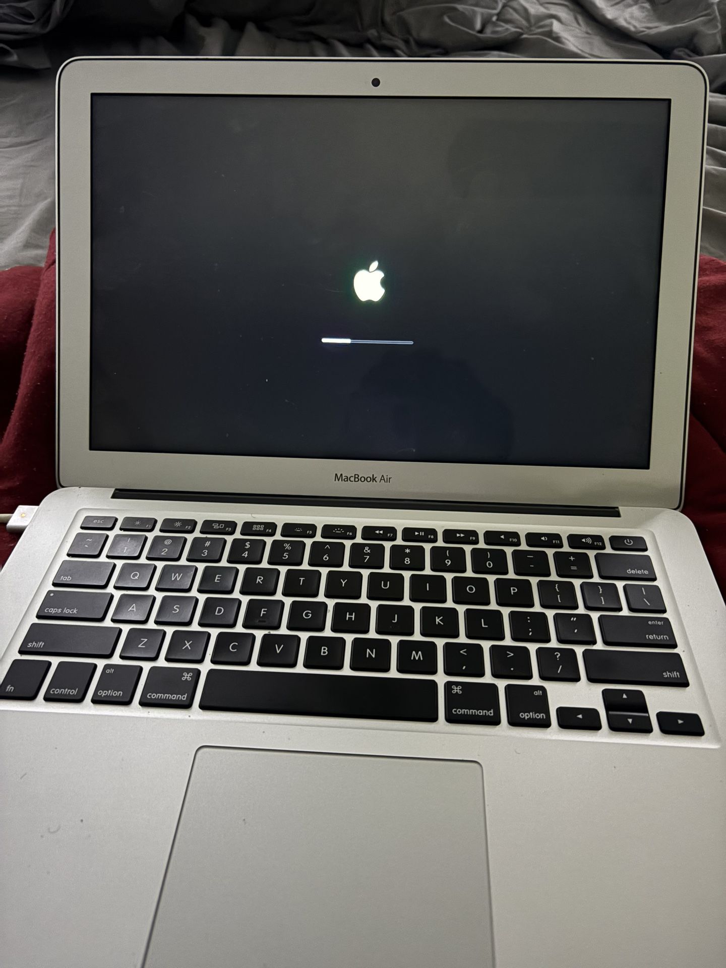 Apple MacBook Air