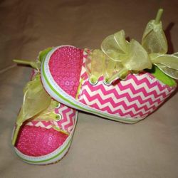 #17 • 0-6 Months Booties 