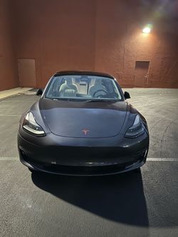 Tesla model 3 Performance 2023