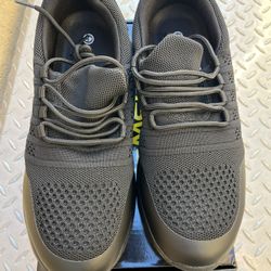 Lupwee Safety Shoes