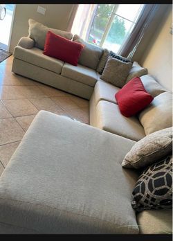 Large and super comfortable Beige sectional couch from Living Spaces LIKE NEW!!