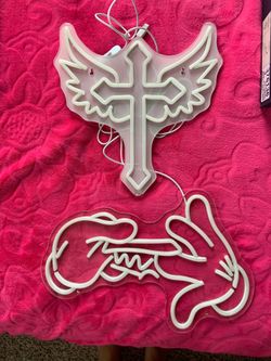 Wall Mountable Lights 