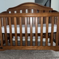Baby Crib / Cuna De Bebe