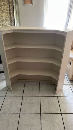 Shelf 4 compartments