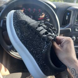 Alexander McQueen  Size 41 Men’s 