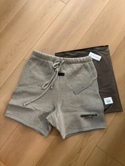 Grey essentials shorts