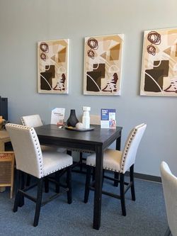 5 PIECE DINING TABLE SET / WE DELIVER 