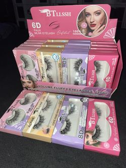 Eyelashes *Read Description *