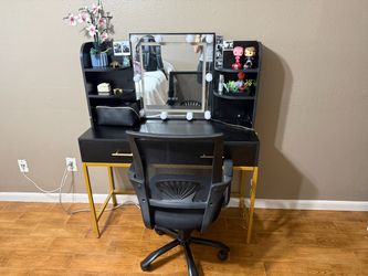Used Vanity