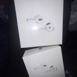 AirPod 4s 
