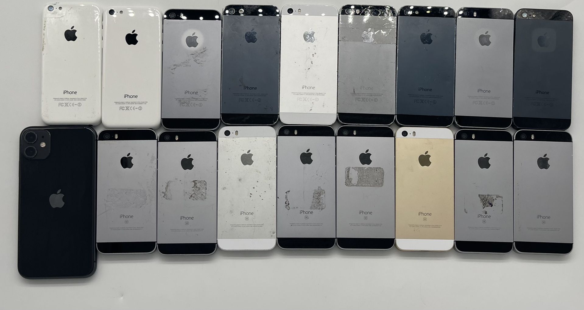 Apple iPhone SE, 5, 5S, & 11 Lot Sale - 18 items - For Parts Only - SOLD AS IS