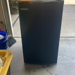 Tramontina Refrigerator 