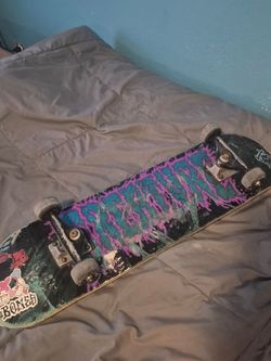 Skateboard