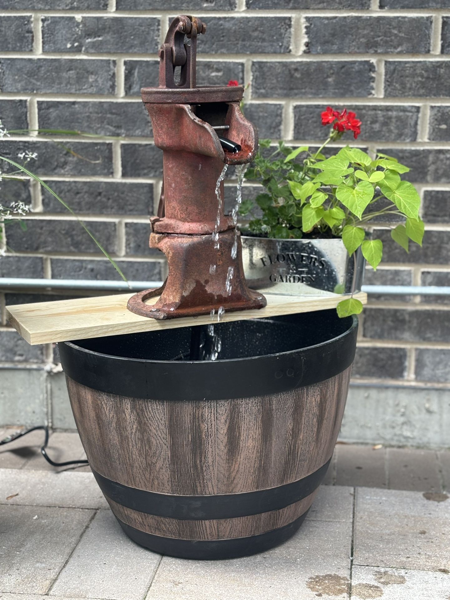Garden Fountain With vintage Water pump (Red rocket Mfg)