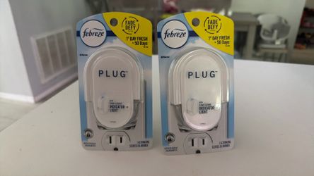Febreze plug in BRAND NEW